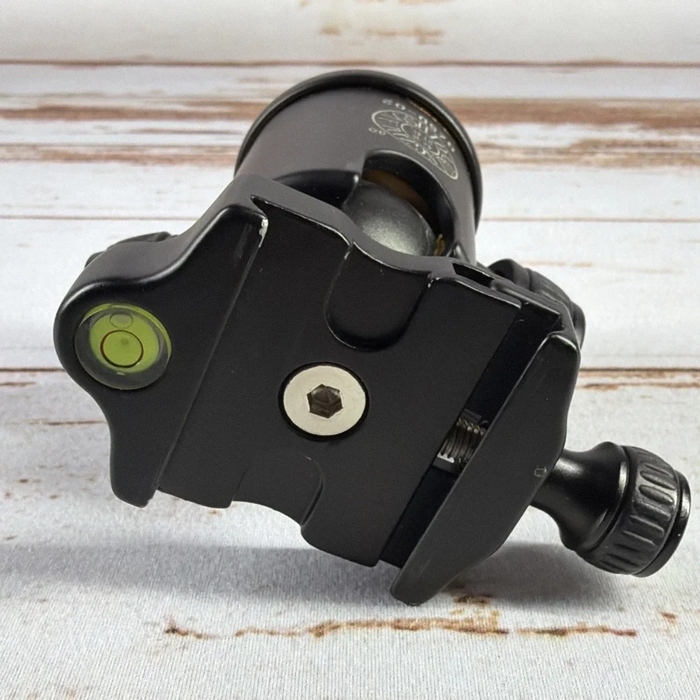QZSD-03 Q03 Aluminum 360 Panoramic Swivel Camera Tripod Ball Head Mount Used